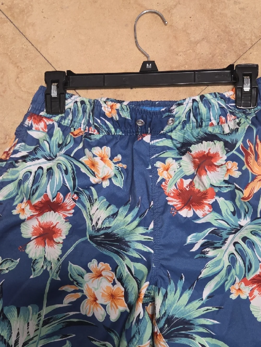 Men's Navy Tropical Floral Swim Board Shorts Blue Wave Size Small.